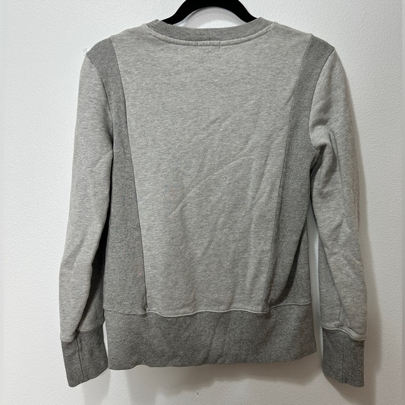 J Crew Outlet Women’s Size XS Crew Neck Sweater Two Toned Gray Pullover Causal - Picture 2 of 4